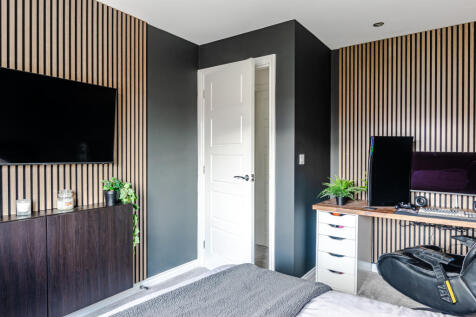 bedroom4