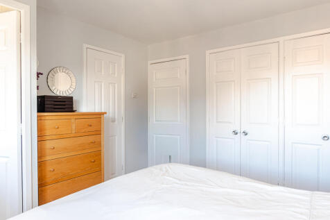 bedroom1b