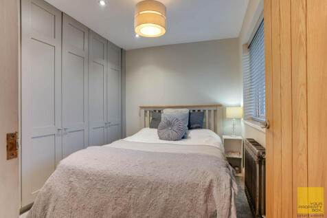 152 Battenhall Road-37