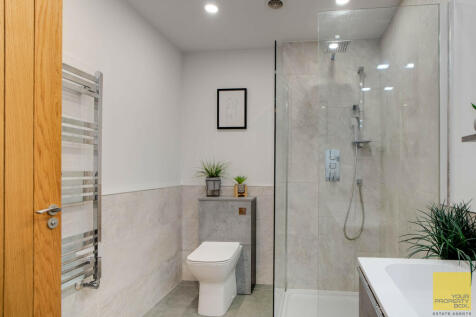 152 Battenhall Road-42