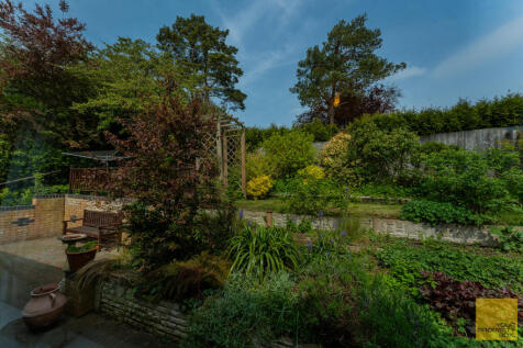 24 the Ridgeway0033