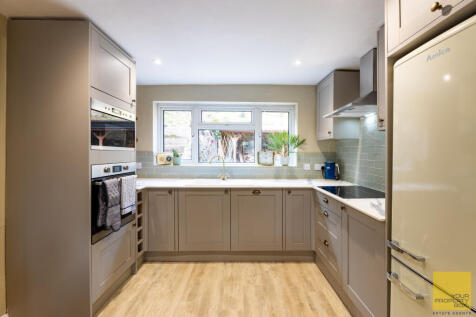226 Wells Road - BB Homes - Matt Madden Photograph