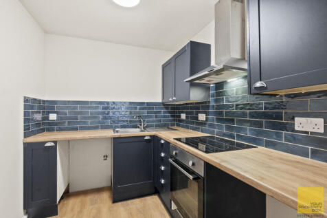 Flat 2-3.JPG