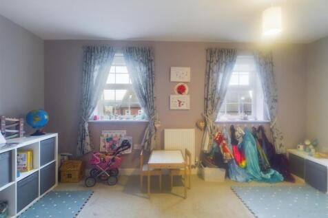 CAM01931G0-PR0253-STILL012.jpg