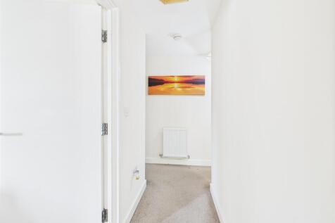 CAM01931G0-PR0284-STILL018.jpg