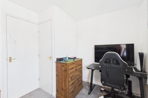 CAM01931G0-PR0301-STILL049.jpg