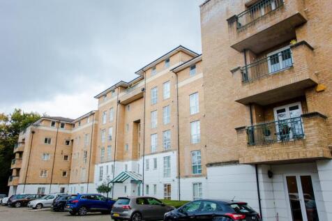 13 Yarlington Court-LR-56.jpg