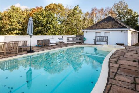 Pool House