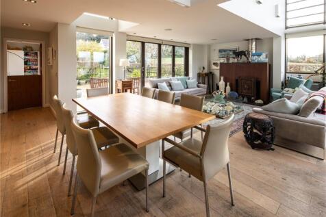 Lounge/Diner