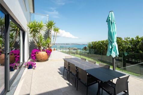 Alfresco Dining Area