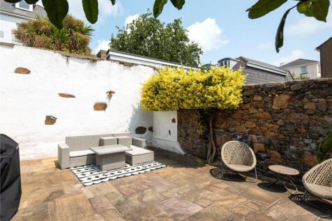 Garden Terrace