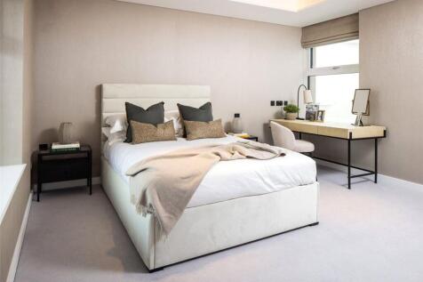 Show Apartment