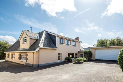 Driveway/Parking