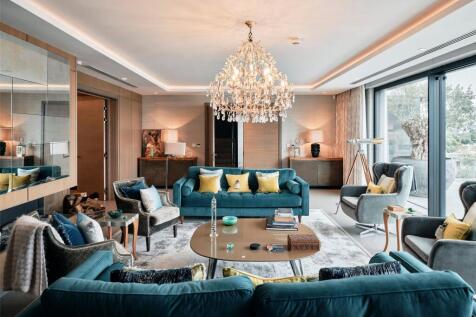 Main Lounge