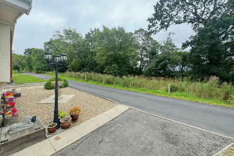Private Frontage