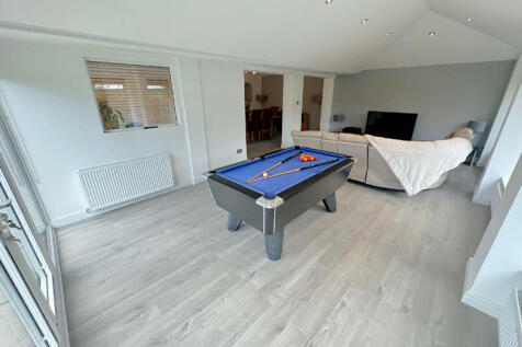 Family Lounge/Games Room