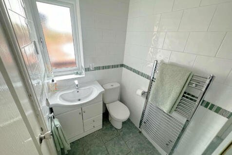 Bedroom One Ensuite