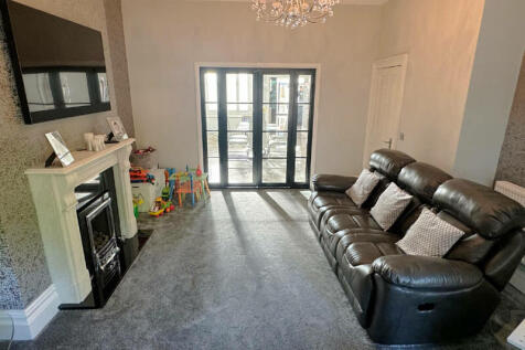 Ground floor lounge