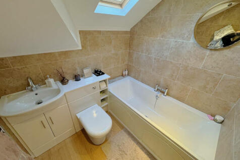Bedroom One Ensuite