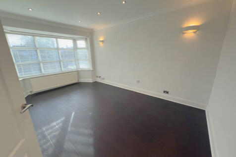 Front Lounge