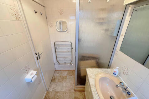 Ensuite Shower Room