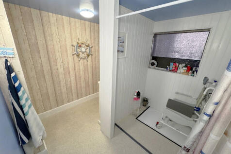 &#39;Wet Room&#39; Shower
