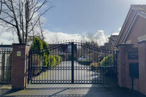 Armathwaite Court Gates