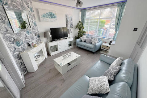 Front Lounge