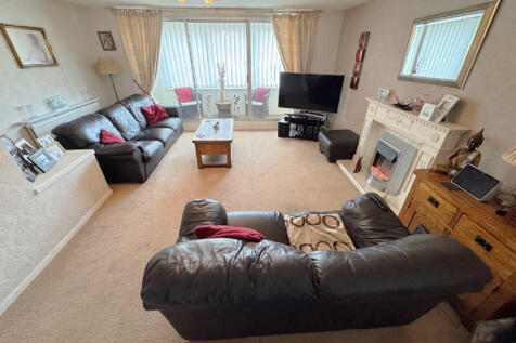 First Floor Lounge