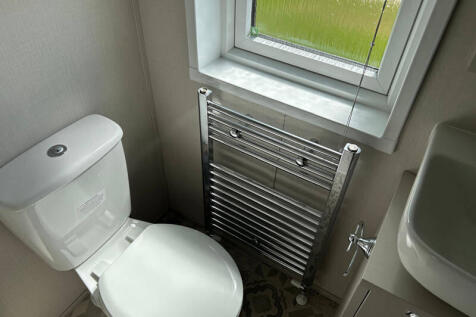 Bedroom One Ensuite