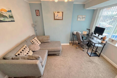 Front Lounge
