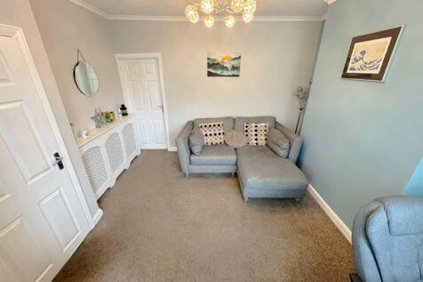 Front Lounge