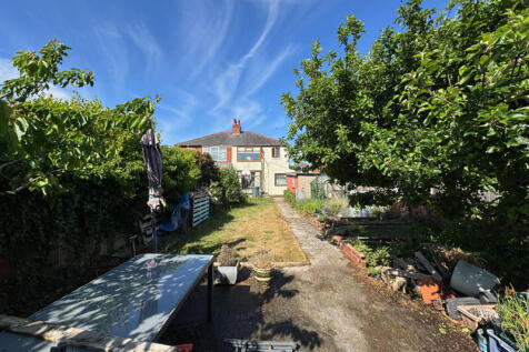 Large Rear Garden