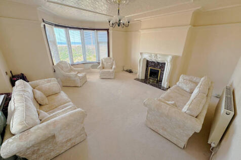 Ground Floor Lounge