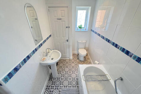 Ground Floor Bathroom