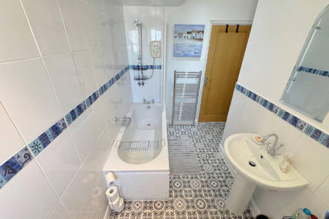 Ground Floor Bathroom