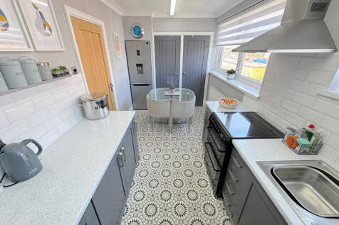 First Floor Dining Kitchen