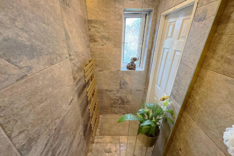 Ensuite Shower