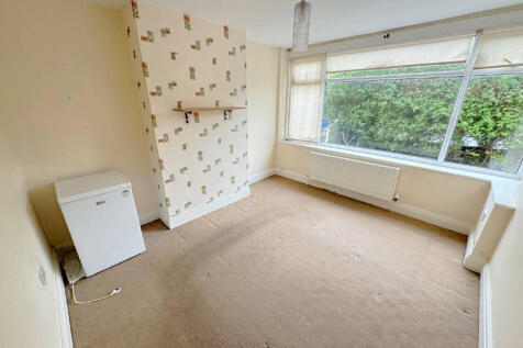 Ground Floor Apartment - Bedroom
