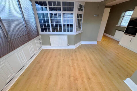 Family/Dining Room