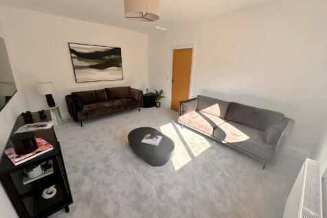 Front Lounge
