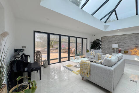 Family Dining Kitchen