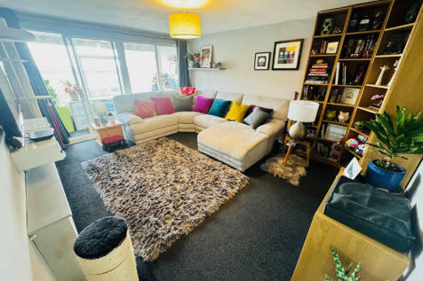 First Floor Lounge