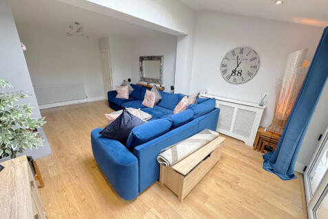 Second Lounge