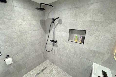 Shower Room/WC