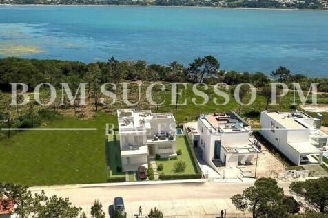 Bom Sucesso PM Real Estate Obidos lagoon Villa