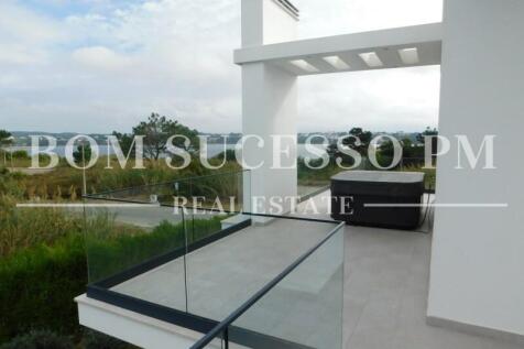 Bom Sucesso PM Real Estate Obidos Lagoon Villa
