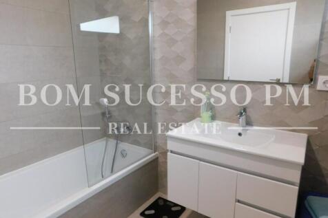 Bom Sucesso PM Real Estate Obidos Lagoon Villa