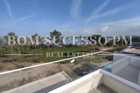 Bom Sucesso Property Management Real Estate