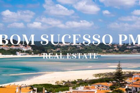 Bom Sucesso Property